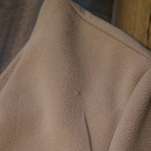 Pale Blush Pink midi neck - Picture 3 of 5